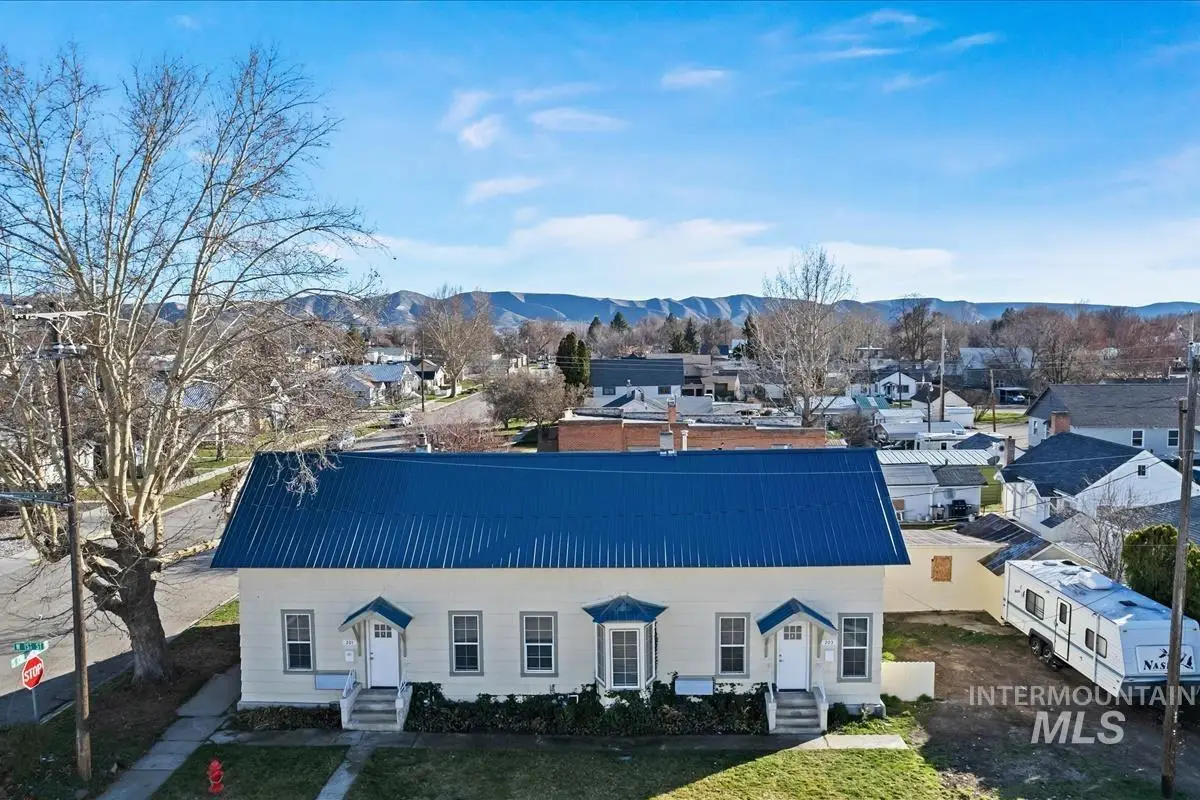 201 W 1st Street, Emmett, ID 83617 - #1