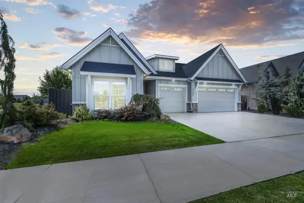 1733 E Mount Maria St, Meridian, ID 83642