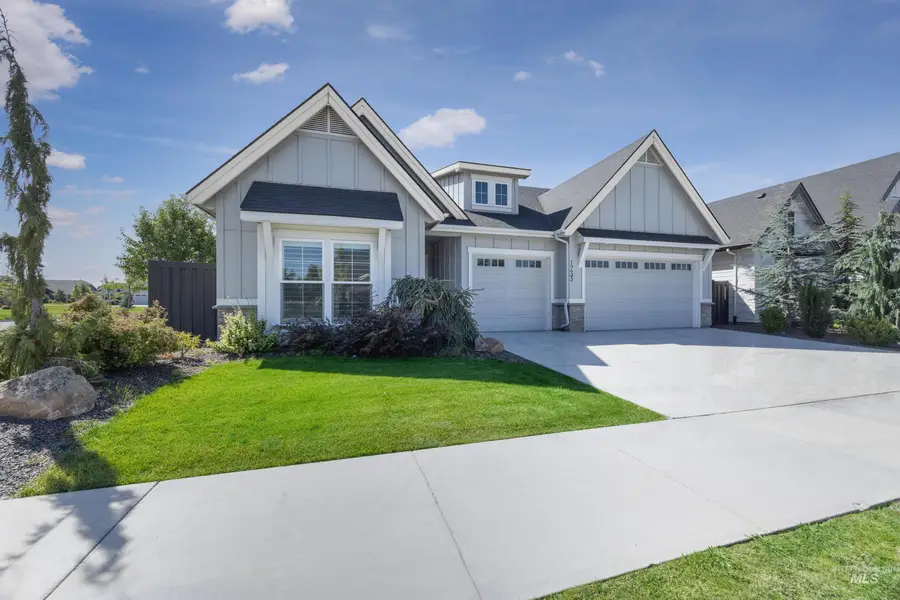 1733 E Mount Maria St, Meridian, ID 83642 - #3
