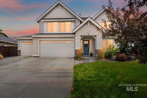 25 W Heston Dr, Meridian, ID 83646
