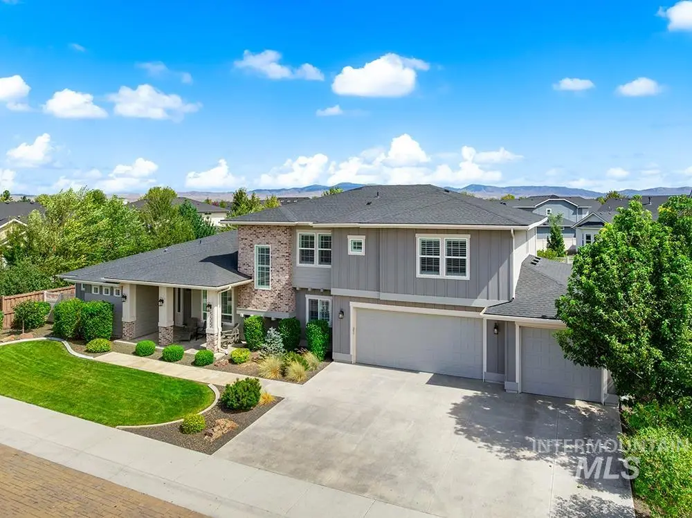 5552 N Asissi Ave, Meridian, ID 83646 - #1