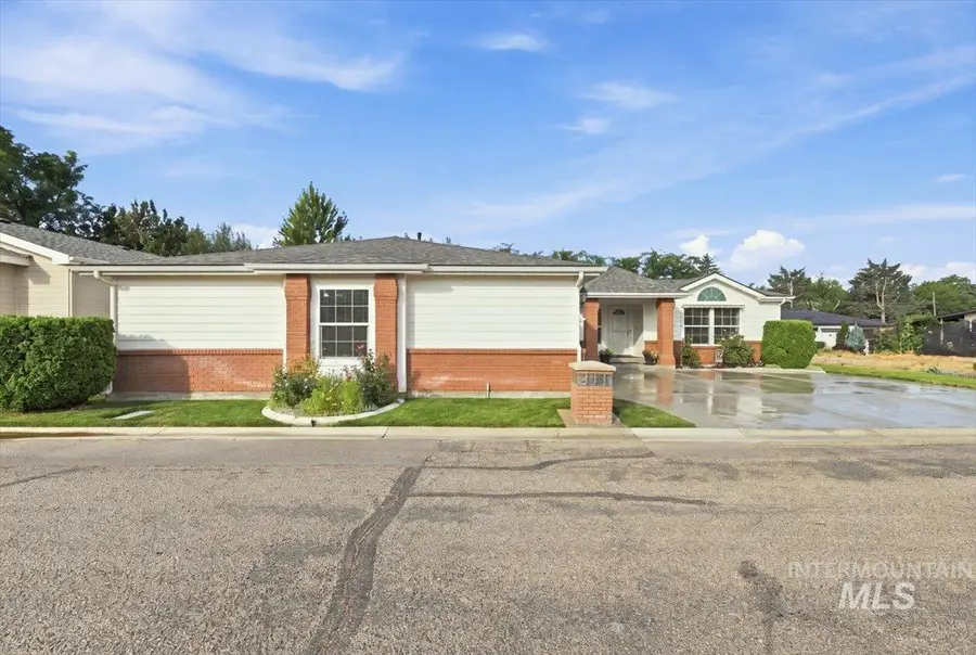 421 S Curtis Rd #316, Boise, ID 83705 - #3