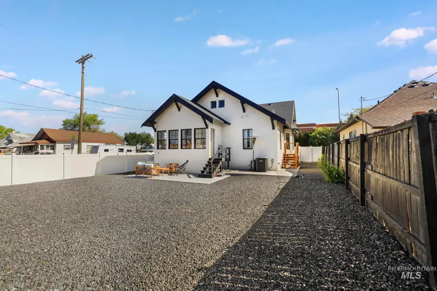 661 2nd Ave N, Twin Falls, ID 83301 - #2