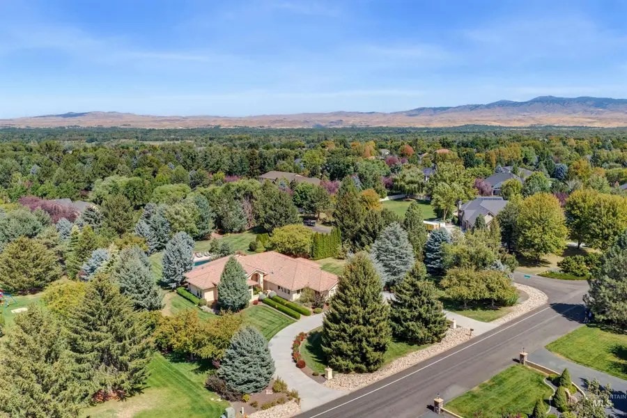 2554 W Sugar Crest Drive, Eagle, ID 83616 - #2