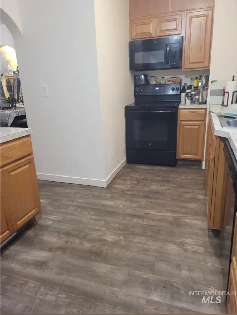 316 S Olive St, Nampa, ID 83686 - #2