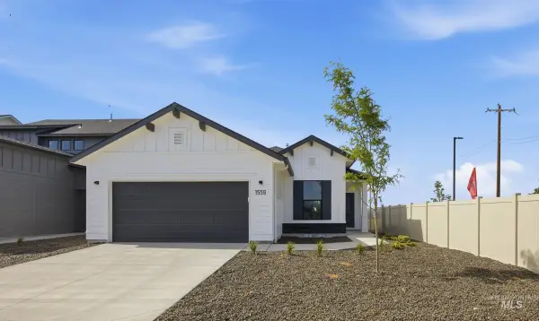 9080 W Violet St, Nampa, ID 83687