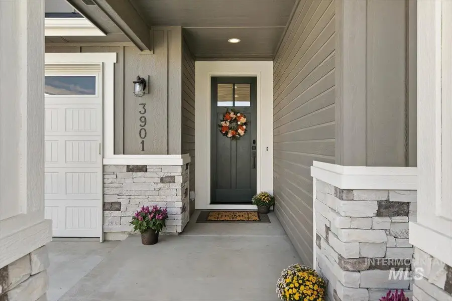 3901 E Woodville Dr., Meridian, ID 83642 - #3