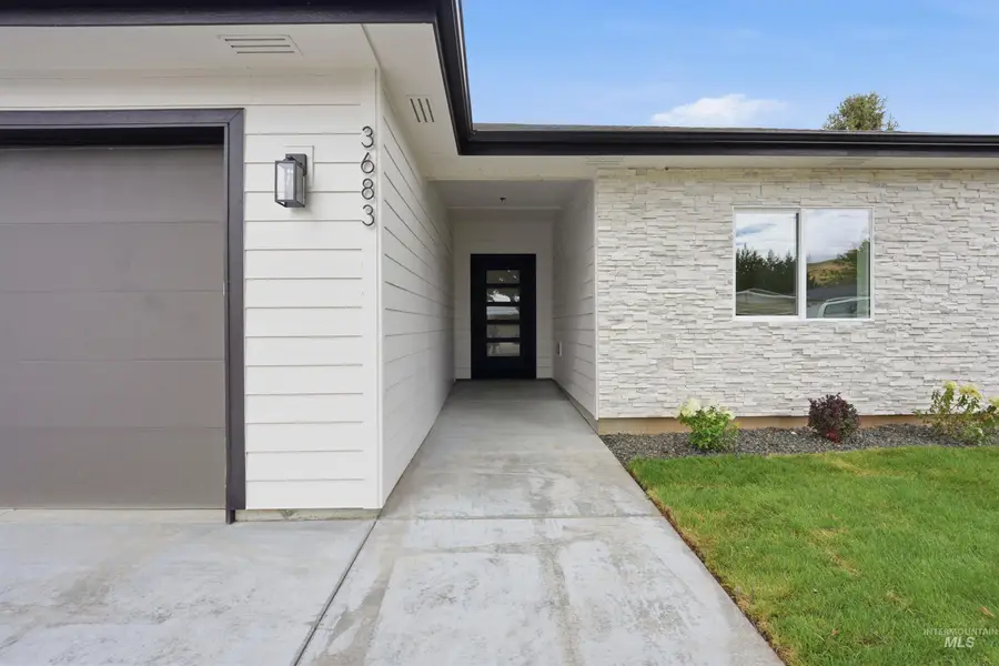 3683 S Kingsland Way, Boise, ID 83716 - #2