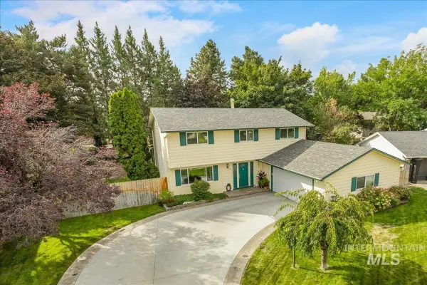 2887 S Snowflake Dr, Boise, ID 83706
