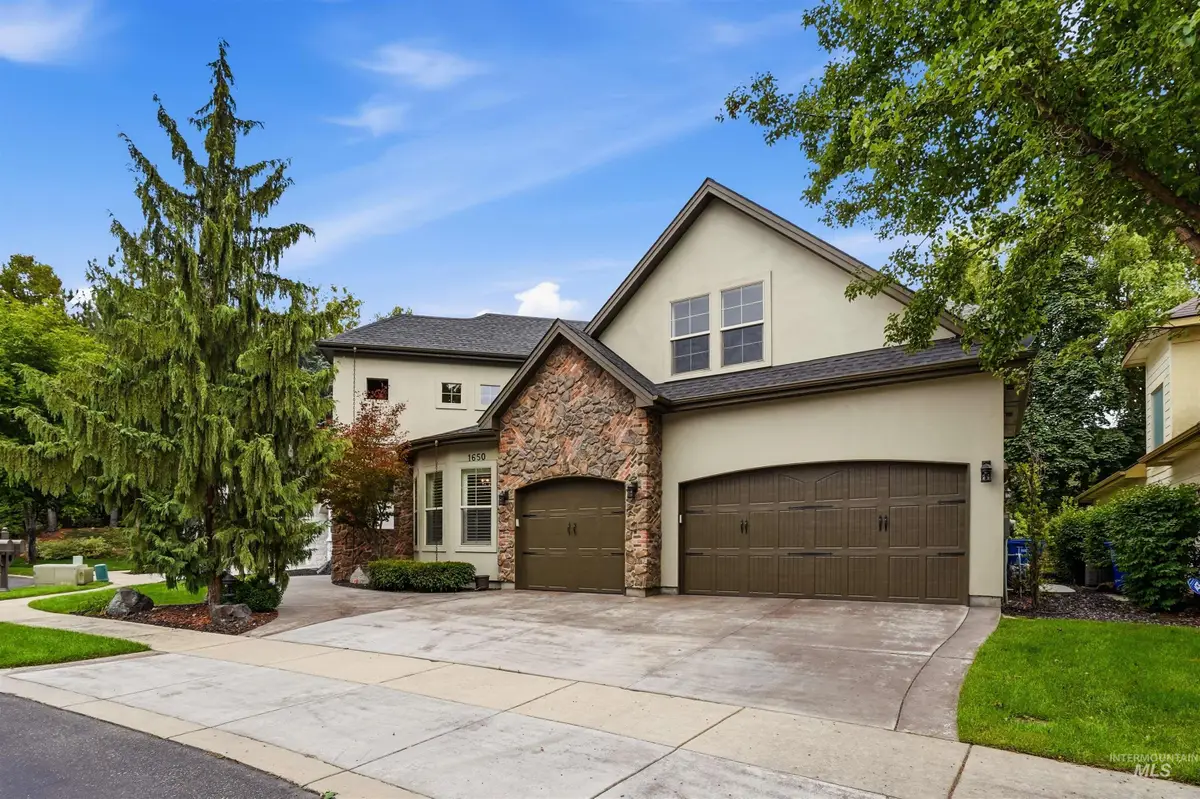 1650 S Stream Pointe Ln, Eagle, ID 83616 - #1