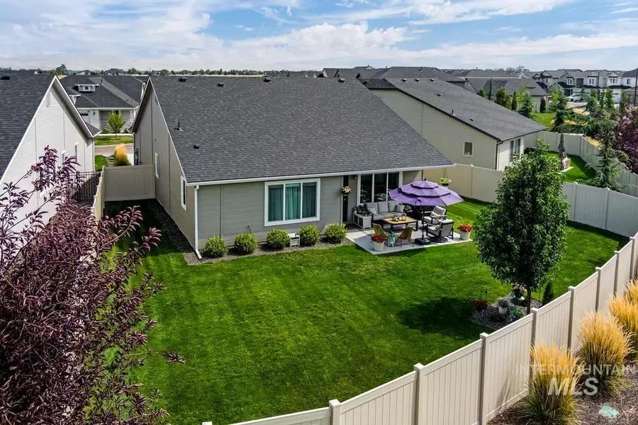 348 W Radiant Ridge, Meridian, ID 83642 - #2