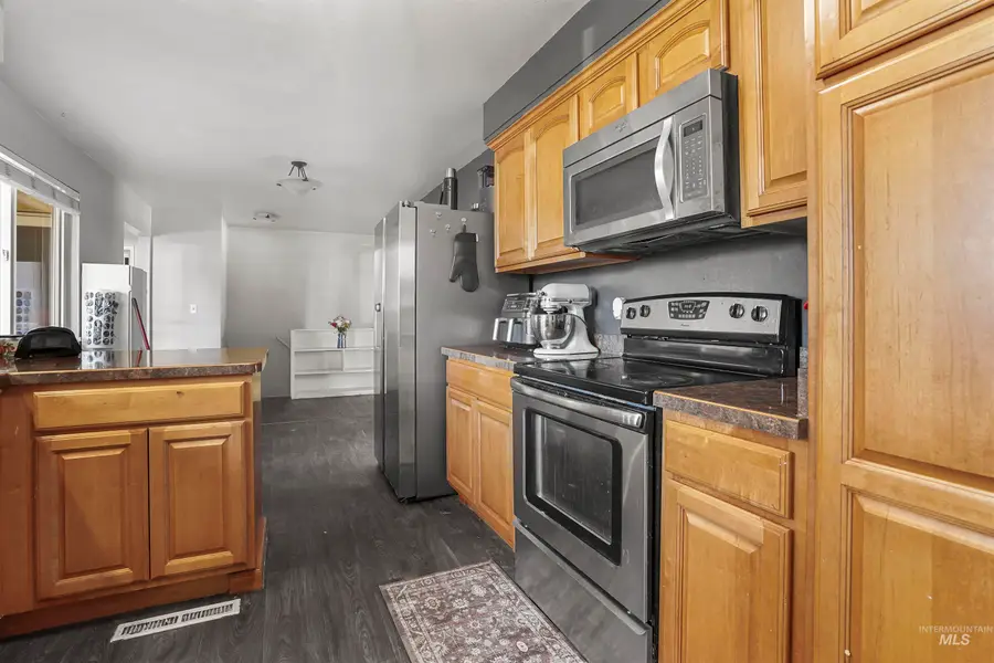 2360 Burton Ave, Burley, ID 83318 - #3