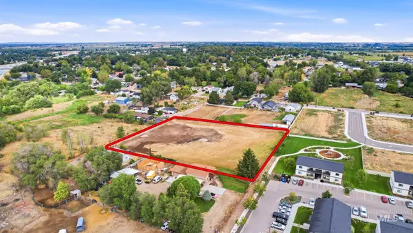 403 Hill Ln, Caldwell, ID 83605