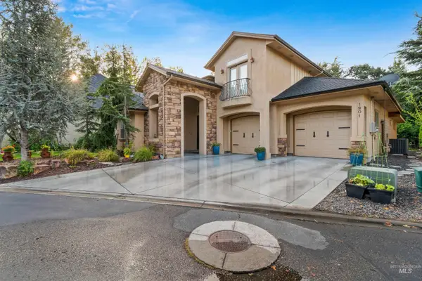 1901 S Stream Pointe Ln, Eagle, ID 83616
