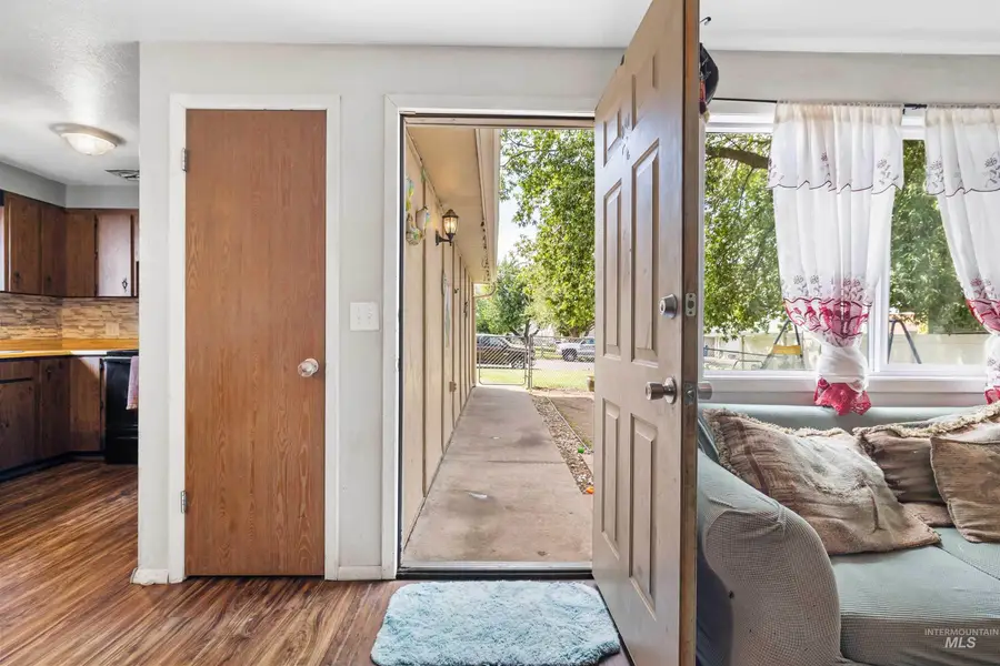 120 E Avenue C, Jerome, ID 83338 - #2
