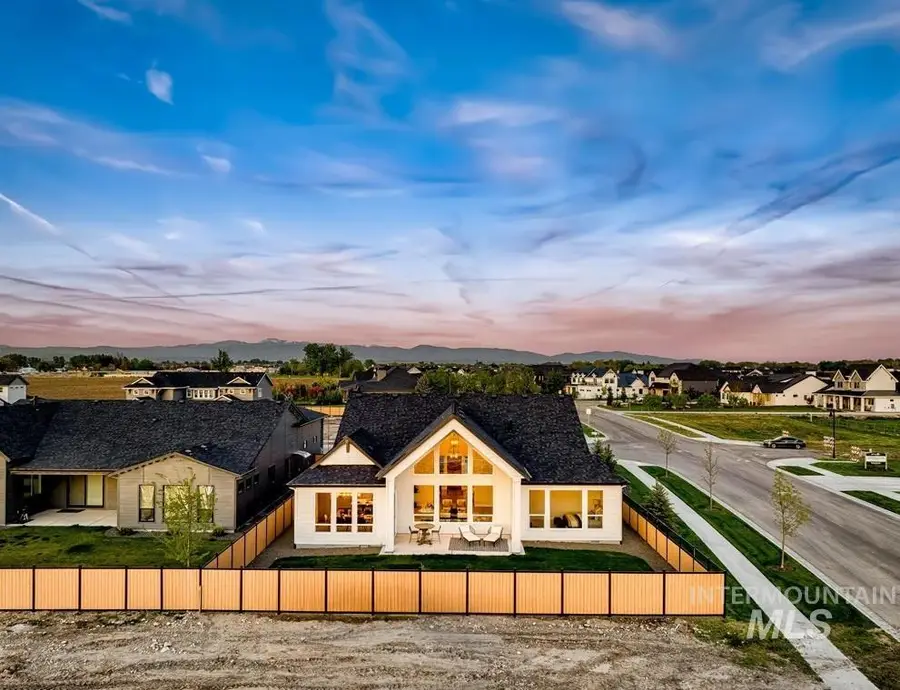 21637 Appaloosa Ave, Star, ID 83669 - #2