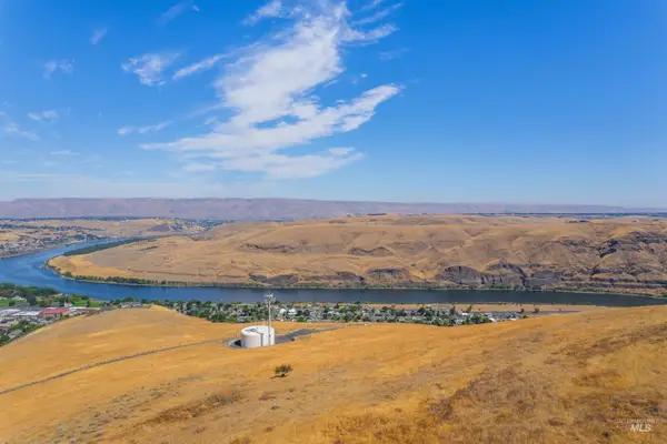 1875 Perro Pointe Rd, Asotin, WA 99402