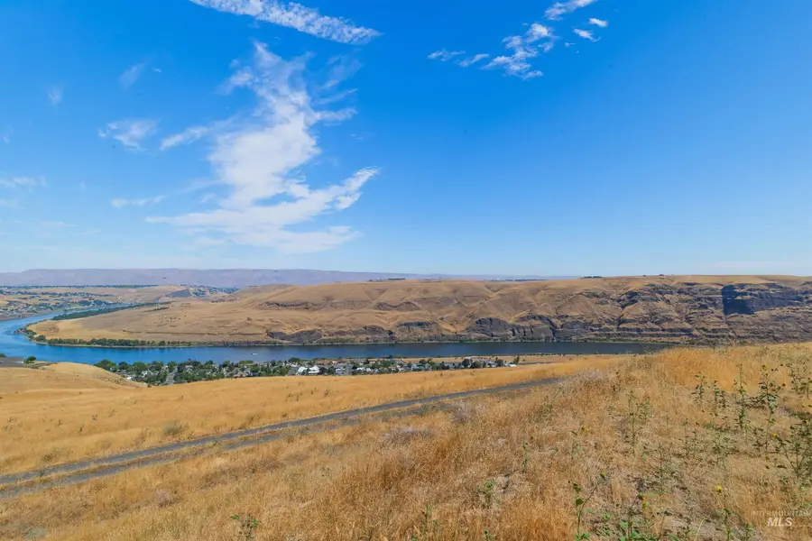 1875 Perro Pointe Rd, Asotin, WA 99402 - #2