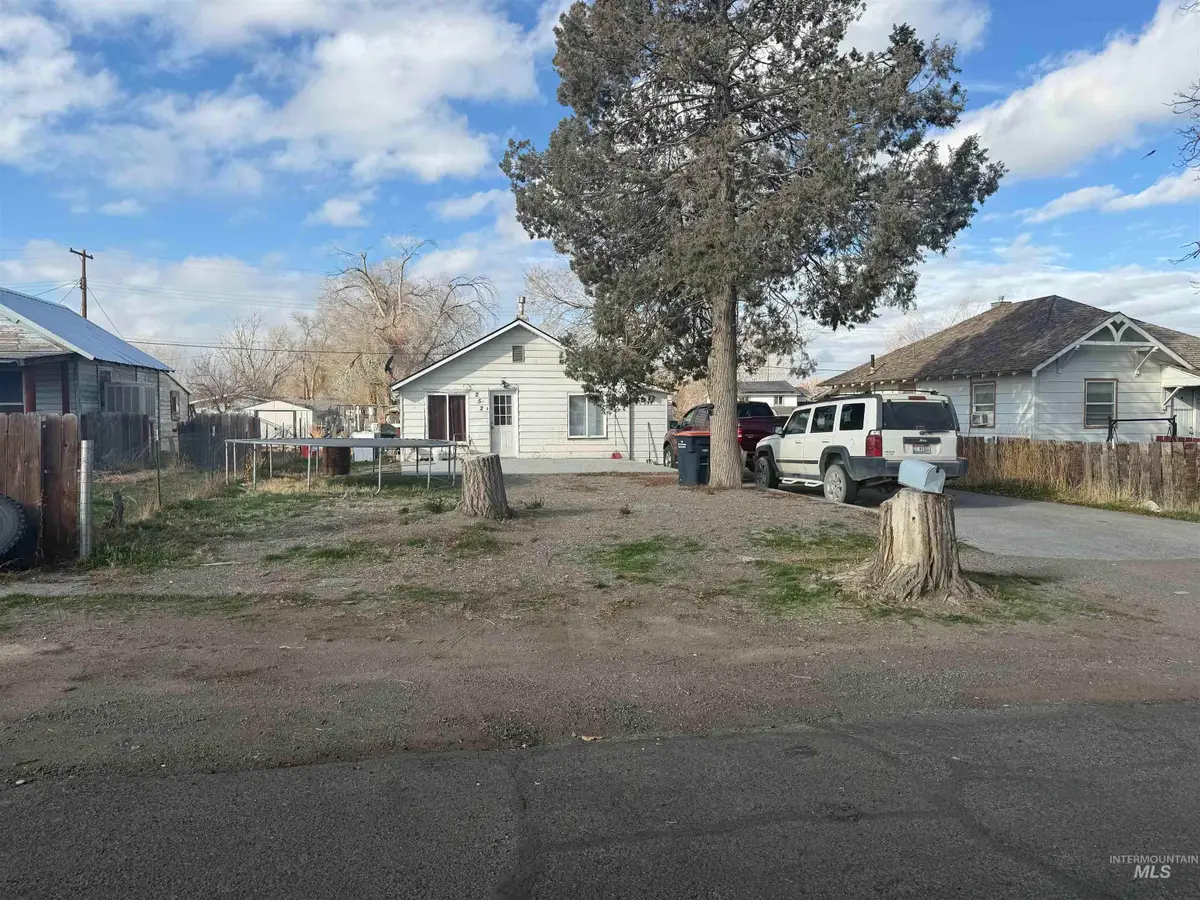 252 Alexander St, Twin Falls, ID 83301 - #1