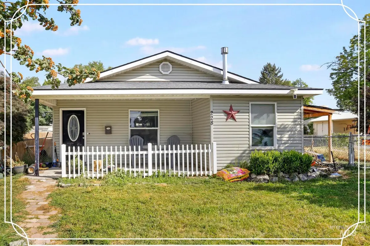 228 E Ave D, Jerome, ID 83338 - #1