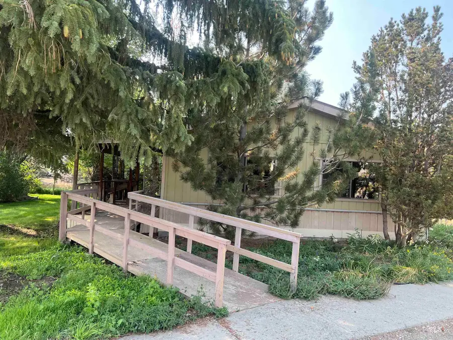 919 & 921 S. Fir, Jerome, ID 83338 - #3