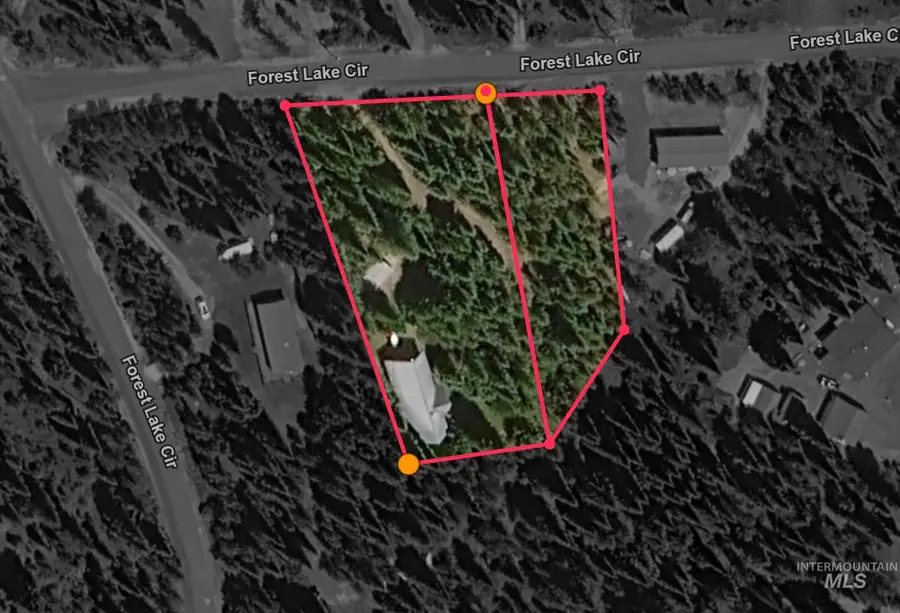 81 & 83 Lake Forest Circle, Donnelly, ID 83615 - #2
