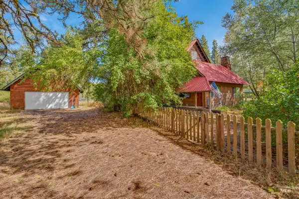 3206 Mcleod Lane, New Meadows, ID 83654