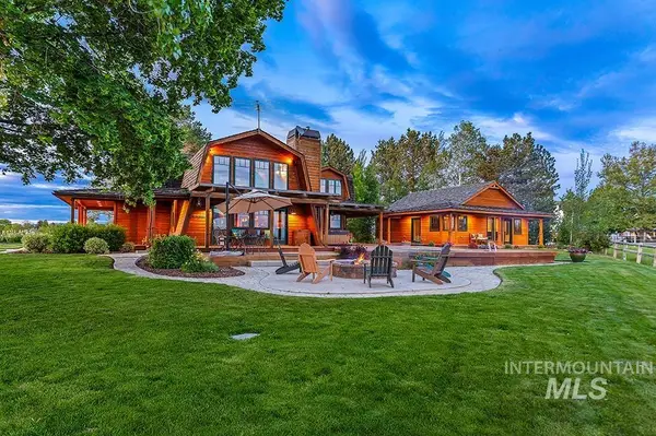 999 N Cow Horse Dr, Kuna, ID 83634