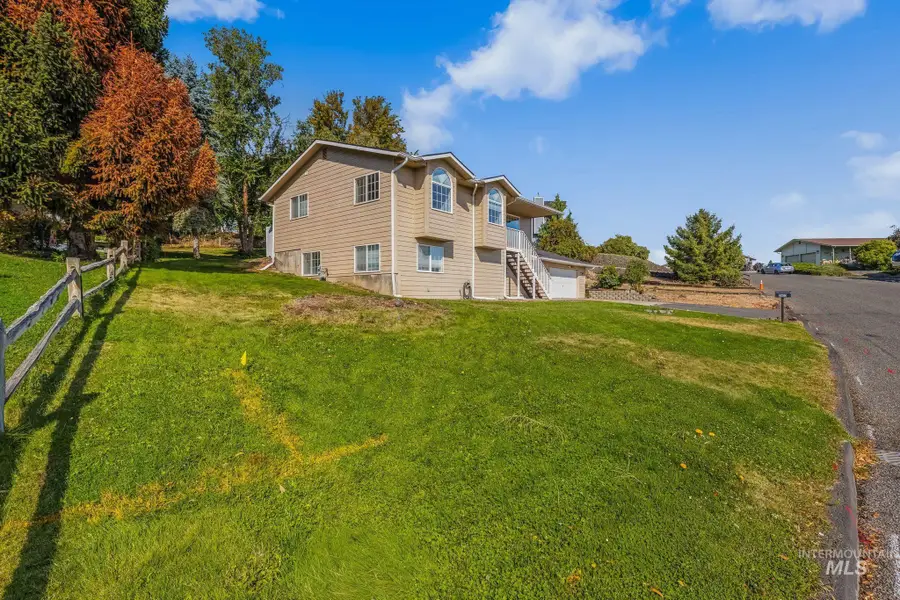 3610 Masters Drive, Clarkston, WA 99403 - #3