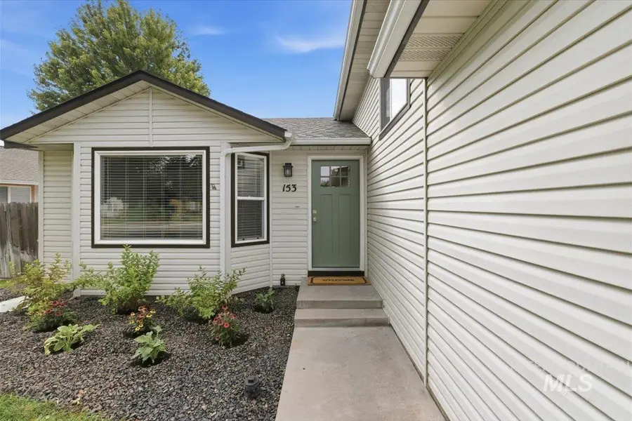 153 W Chrisfield Dr, Meridian, ID 83646 - #3
