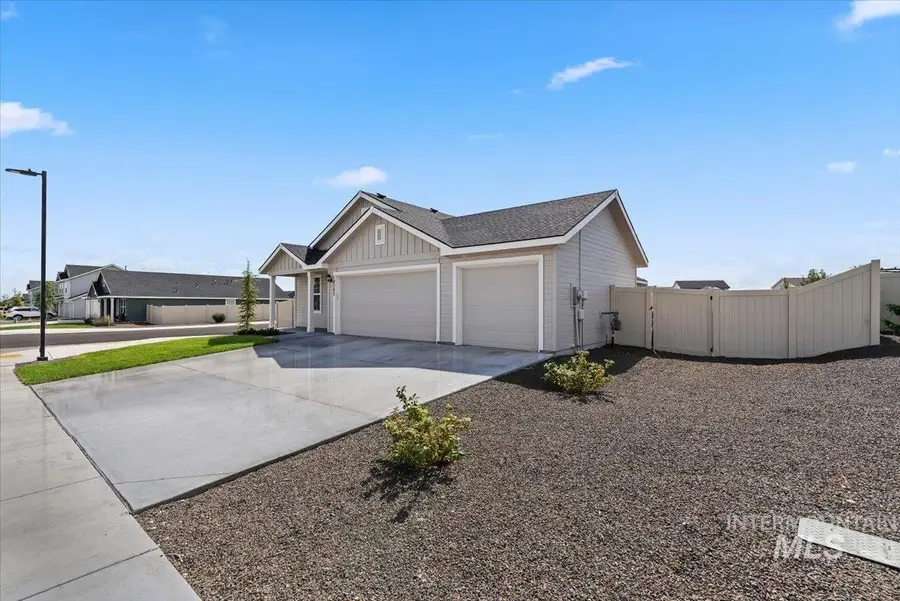 14393 Skys End Ct, Caldwell, ID 83607 - #3