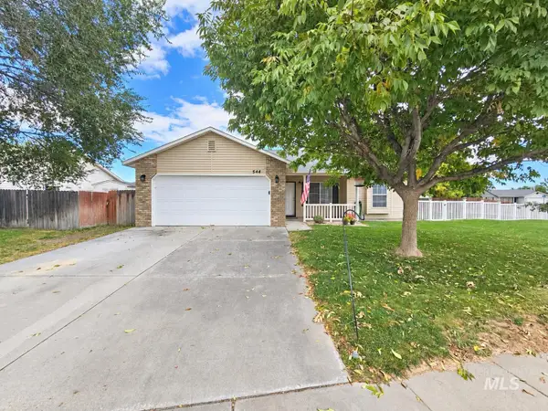 544 Knights Circle, Nampa, ID 83687