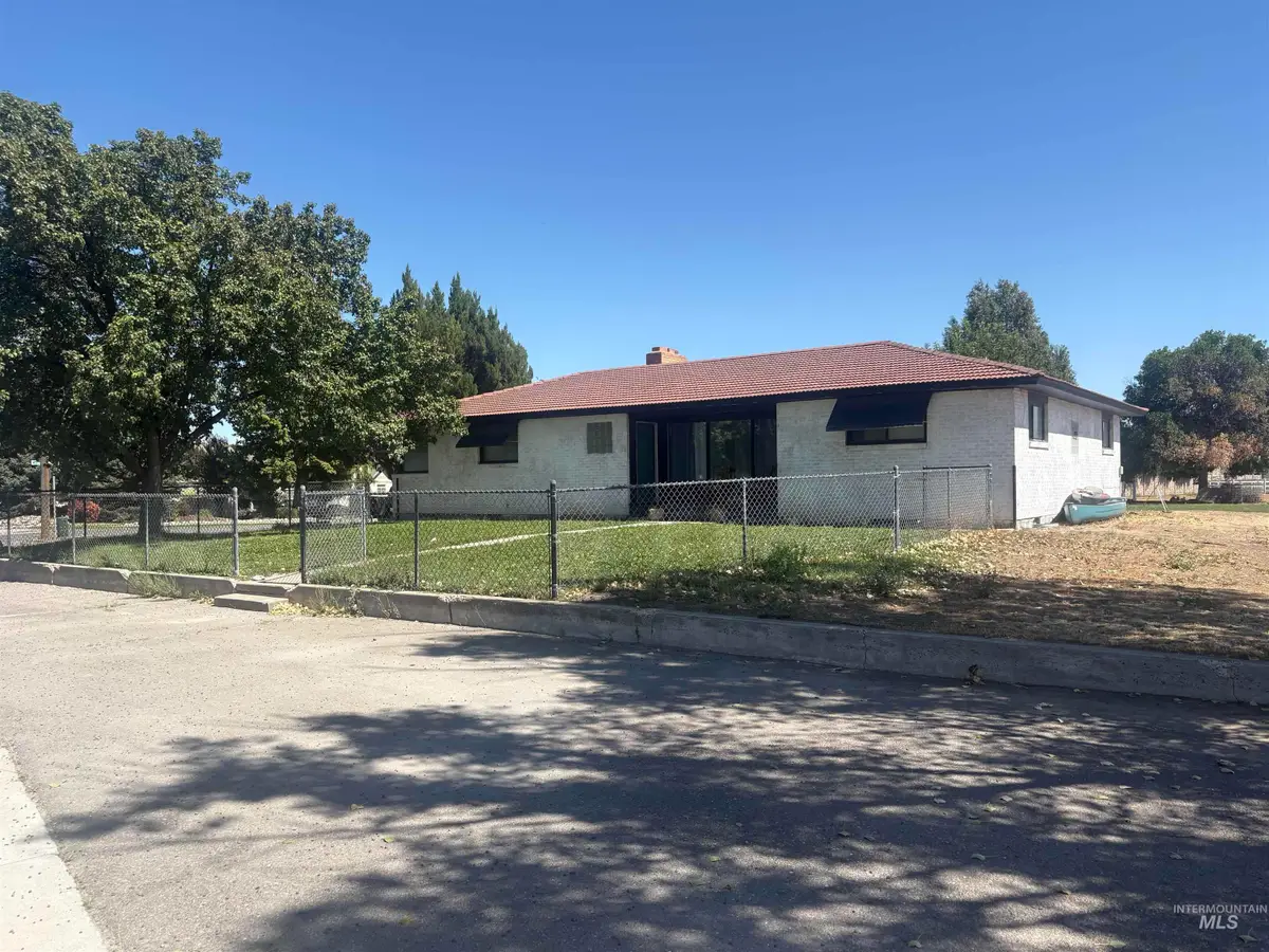 1288 Eastland Dr. North, Twin Falls, ID 83301 - #1