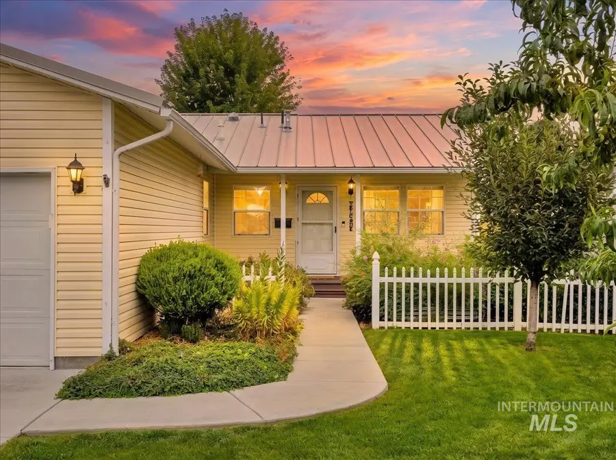 314 Wilson Ave, Emmett, ID 83617 - #2