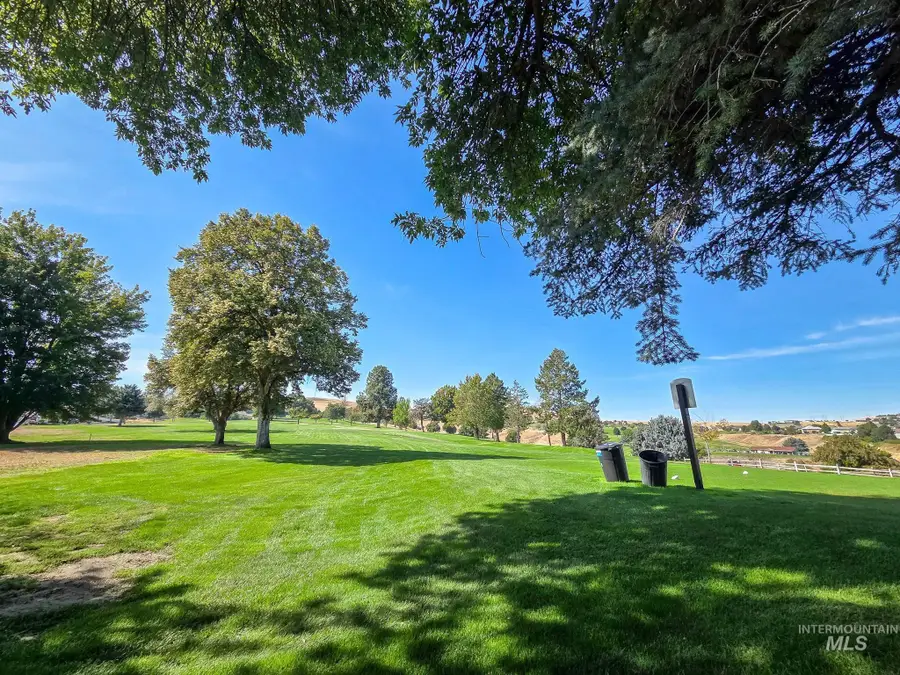 3604 Masters Dr, Clarkston, WA 99403 - #2