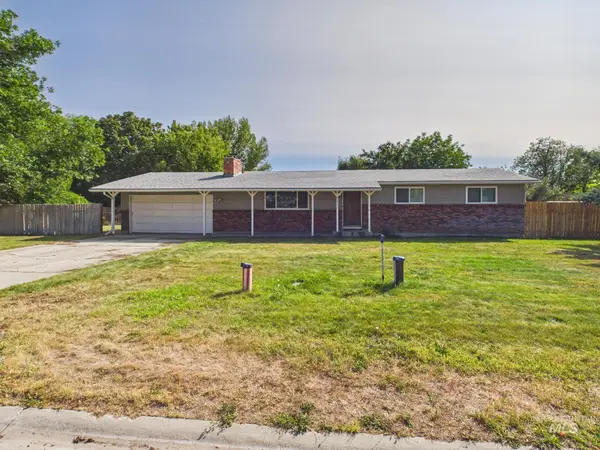 9111 W Teakwood Dr, Boise, ID 83709