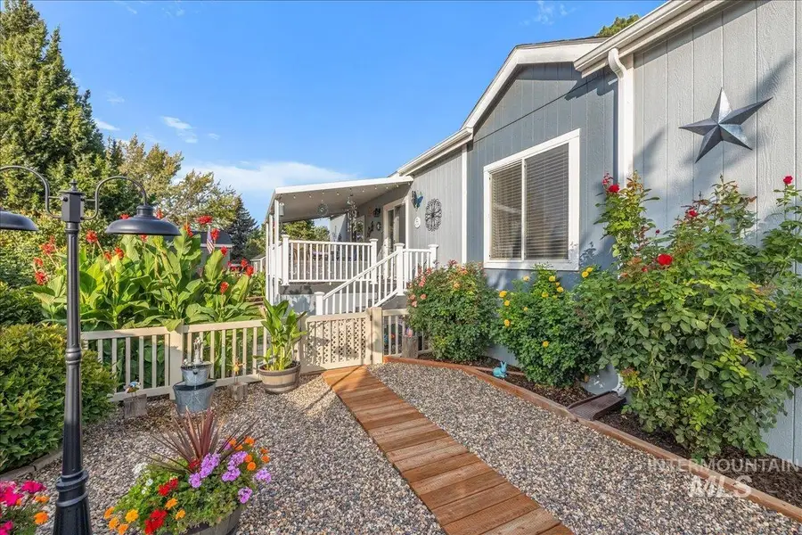 8225 Blue Ridge Ln, Boise, ID 83716 - #3
