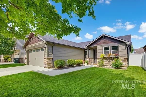 1060 E Sailer Shores St, Kuna, ID 83634