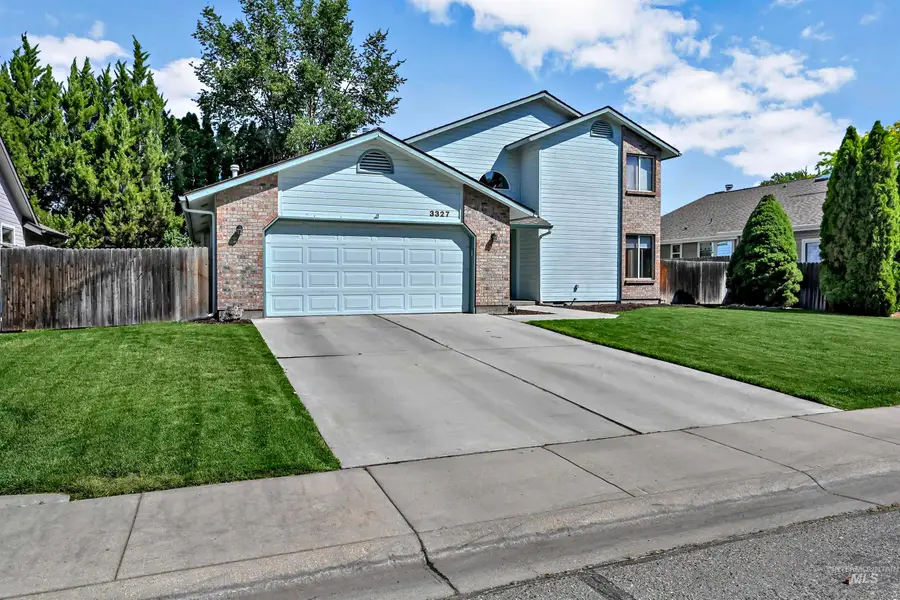 3327 S Crosspoint Ave, Boise, ID 83706 - #2