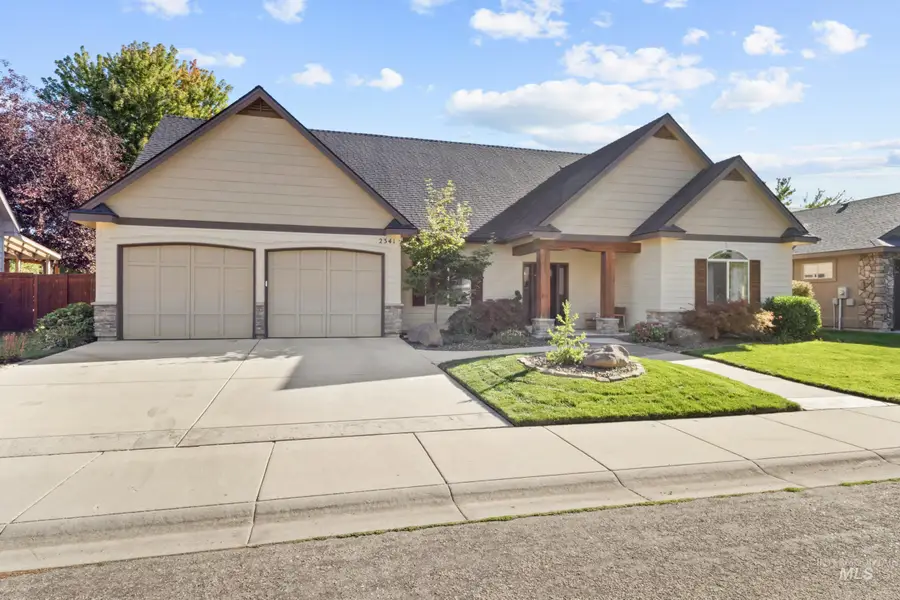 2341 E Meadowgrass St, Meridian, ID 83646 - #3