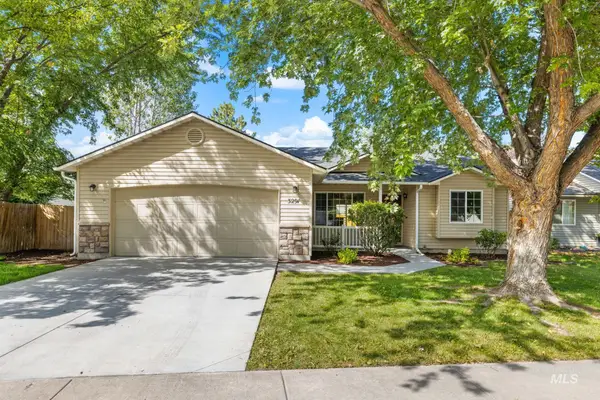 3291 S Capistrano Ave, Boise, ID 83705