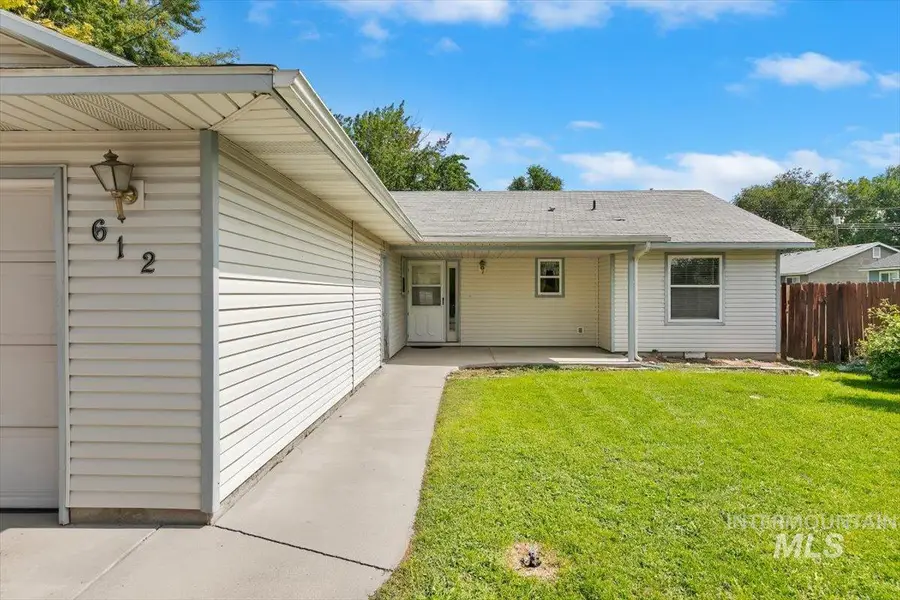 612 S Banner Street, Nampa, ID 83686 - #3