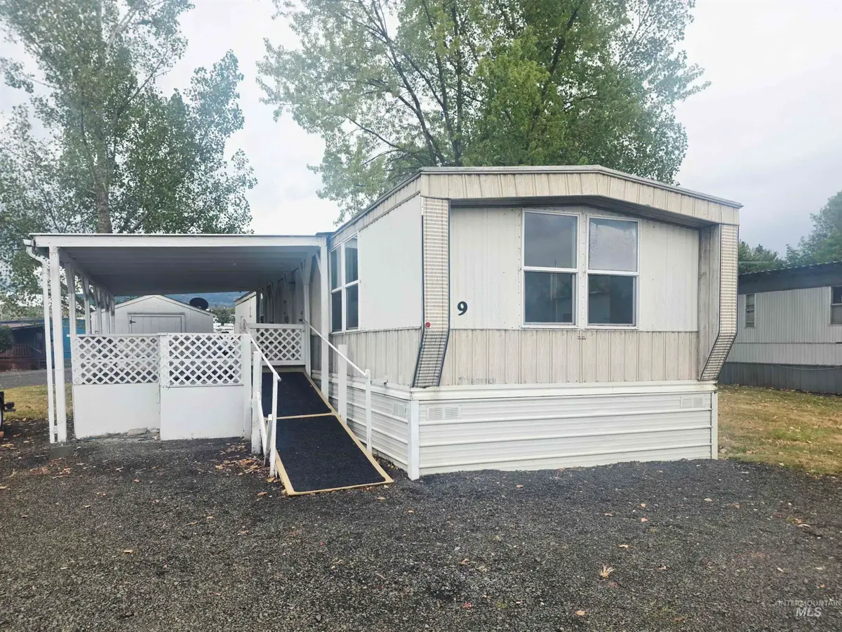937 N State Street #9, Grangeville, ID 83530 - #1