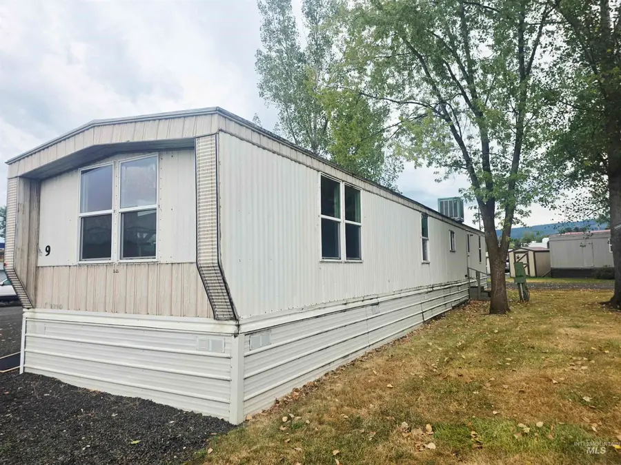 937 N State Street #9, Grangeville, ID 83530 - #2
