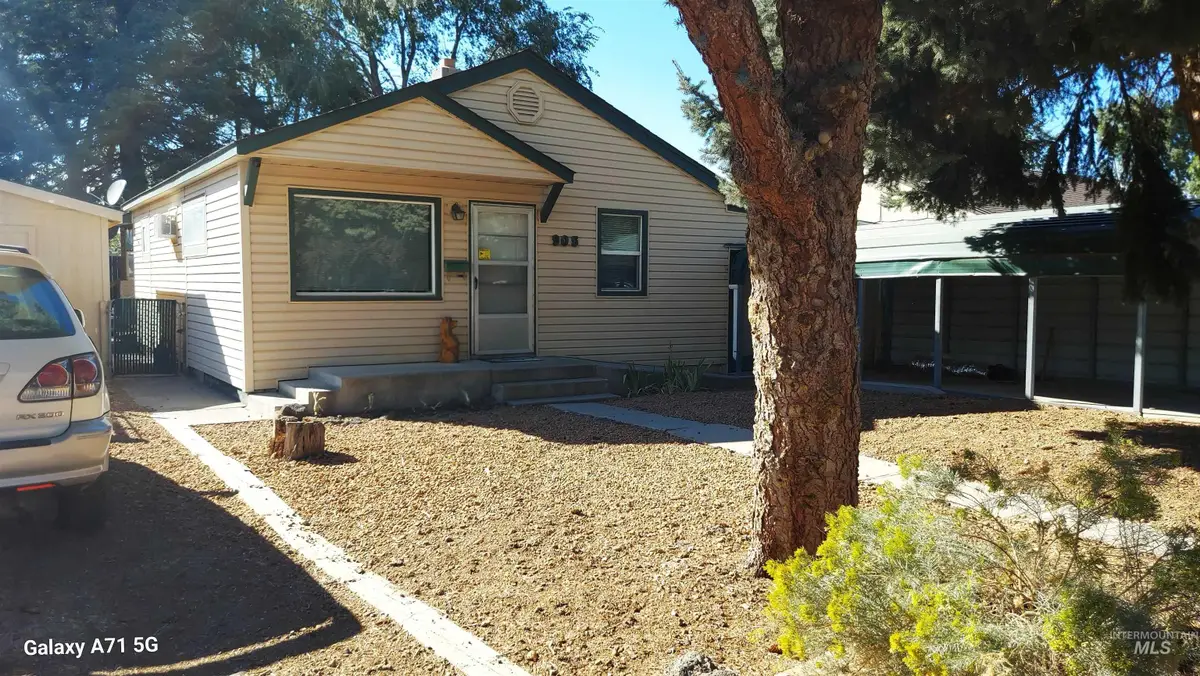 905 Utah St, Gooding, ID 83330 - #1