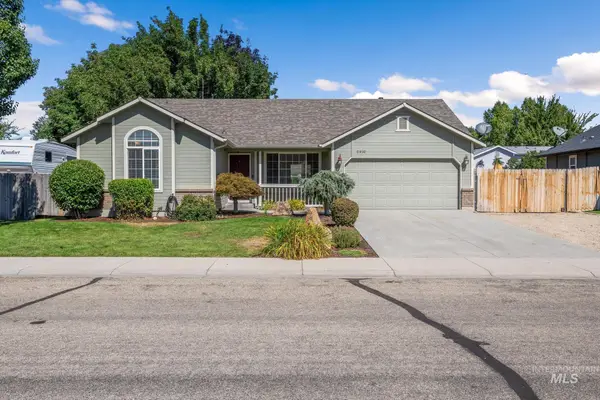 2910 W Foxtrotter Drive, Meridian, ID 83646