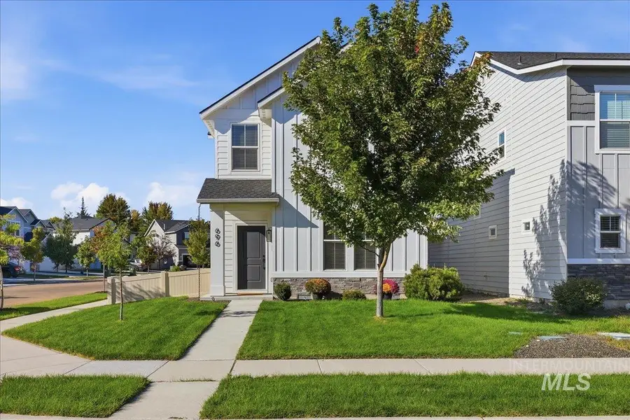 696 E Springloyd St, Meridian, ID 83642 - #2