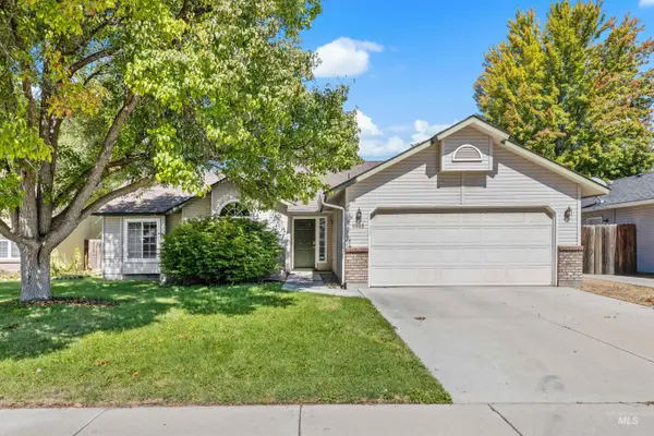 6966 W Tamarindo Ct, Boise, ID 83714