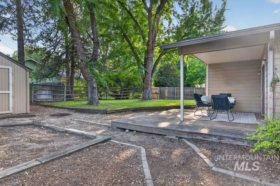 1383 E Fall Ct, Boise, ID 83706 - #2