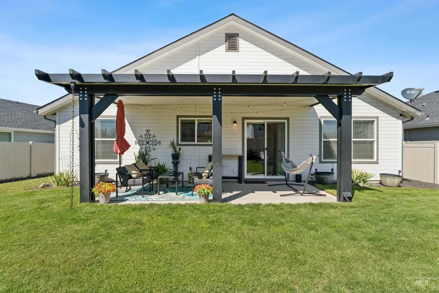 10361 Blackpool Ridge St, Nampa, ID 83687 - #3